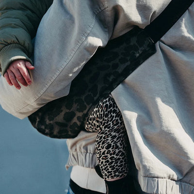 Portabebés leopard gris